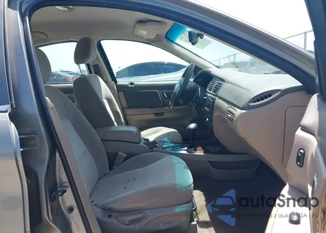 2002 Mercury Sable Gs from USA, damaged, VIN 1MEFM50U32G652067